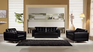 EK003 Black Italian Leather Chair